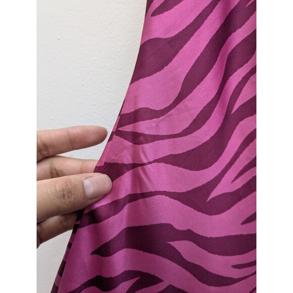 Princess Polly Women's Mini Dress Gia Pink Zebra Animal Print Cowl Neck Size 4 - Picture 11 of 16